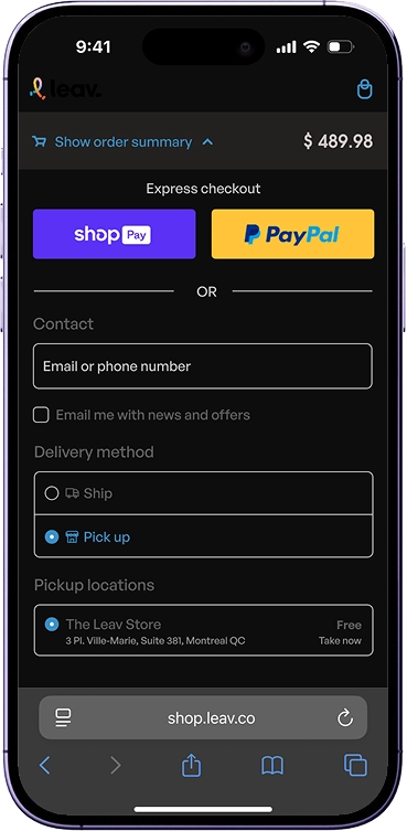 A mobile checkout screen with express payment and store pickup options